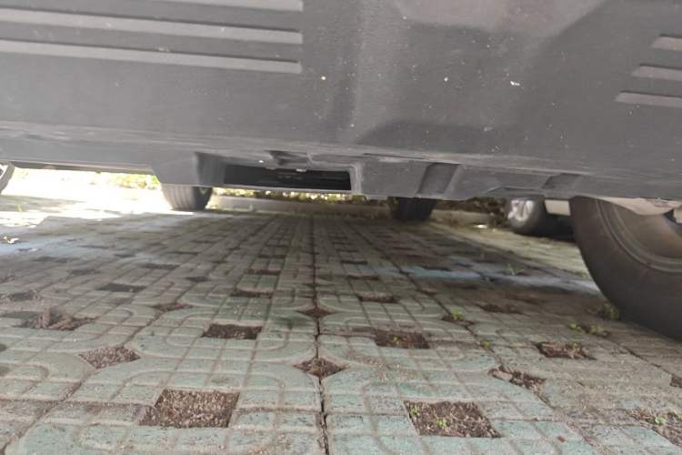Used Deepal G318 2024 Two-Wheel Drive Air Suspension Version Chassis Front