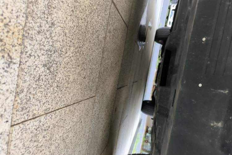 Used Deepal G318 2024 Four-Wheel-Drive Air Suspension Model Chassis Front