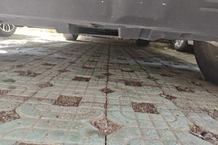 Used Deepal G318 2024 Two-Wheel Drive Air Suspension Version Chassis Front Left