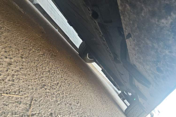 Used Deepal G318 2024 Four-Wheel-Drive Air Suspension Model Chassis Front Left