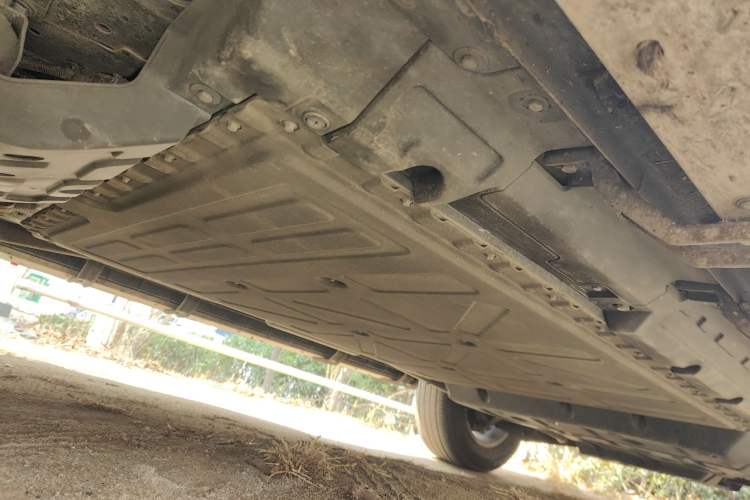 Used Deepal G318 2024 Four-Wheel Drive Comfort Edition Chassis Front Left