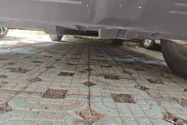 Used Deepal G318 2024 Two-Wheel Drive Air Suspension Version Chassis Front Right