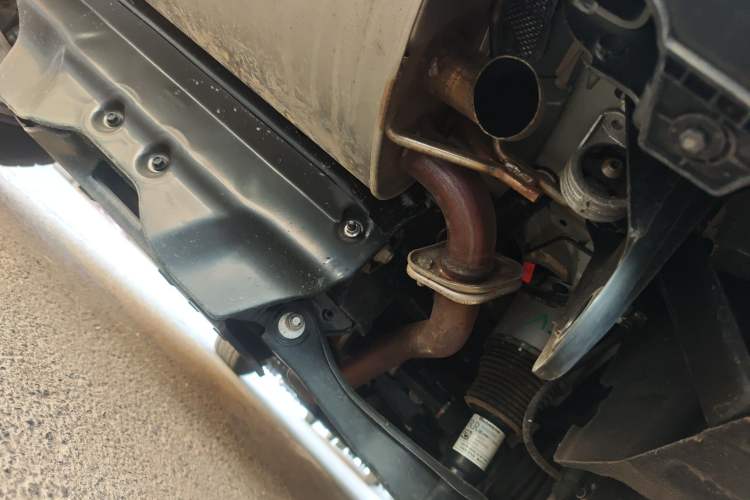 Used Deepal G318 2024 Four-Wheel-Drive Air Suspension Model Chassis Rear