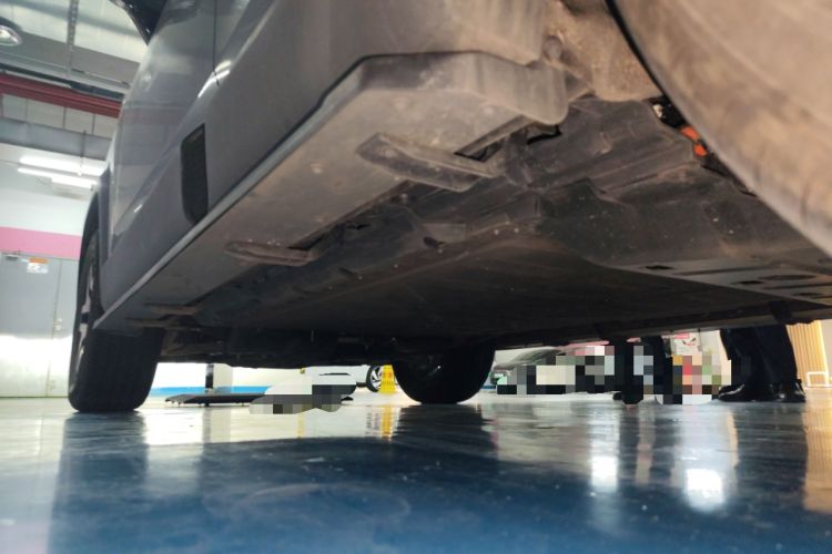 Used Deepal G318 2024 Two-Wheel Drive Air Suspension Version Chassis Rear Left
