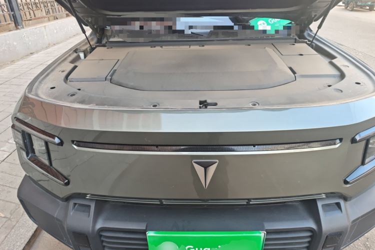 Used Deepal G318 2024 Four-Wheel-Drive Air Suspension Model Engine Bay