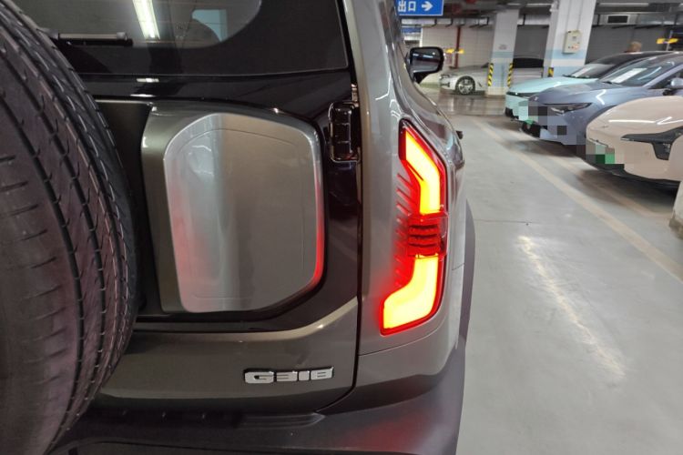 Used Deepal G318 2024 Four-Wheel-Drive Air Suspension Model Exterior 3