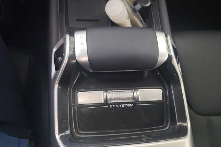 Used Deepal G318 2024 Four-Wheel Drive Comfort Edition Gear Lever