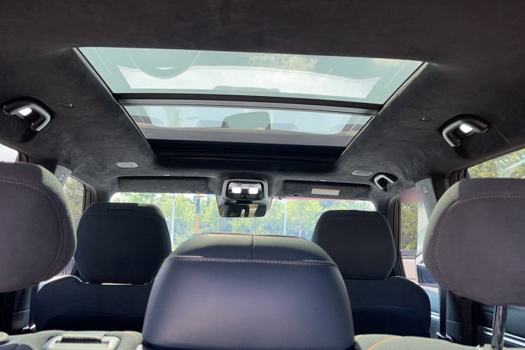 Used Deepal G318 2024 Four-Wheel-Drive Air Suspension Model Headliner