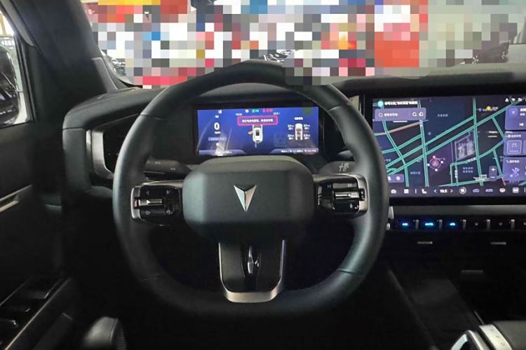 Used Deepal G318 2024 Two-Wheel Drive Air Suspension Version Interior 3