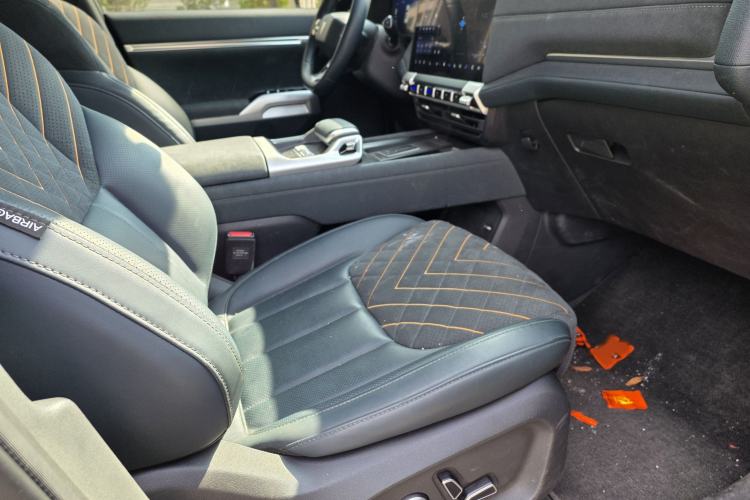 Used Deepal G318 2024 Four-Wheel-Drive Air Suspension Model Interior 5