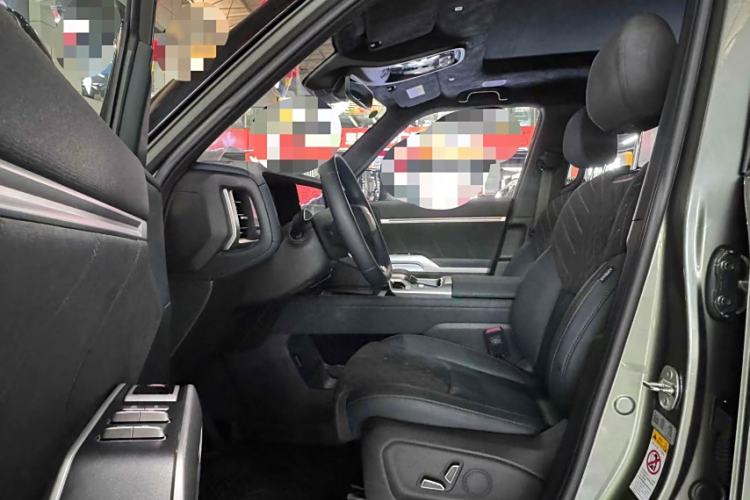 Used Deepal G318 2024 Two-Wheel Drive Air Suspension Version Interior 6
