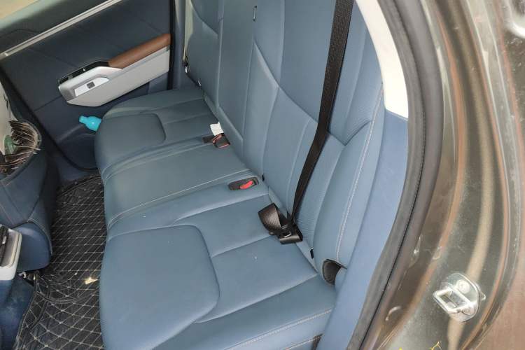 Used Deepal G318 2024 Four-Wheel Drive Comfort Edition Left Rear Seat