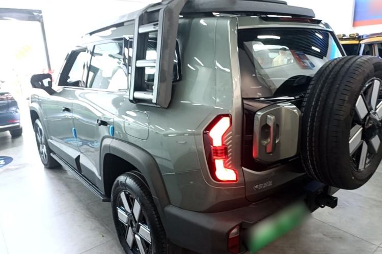 Used Deepal G318 2024 Four-Wheel-Drive Air Suspension Model Rear Left 45 Deg