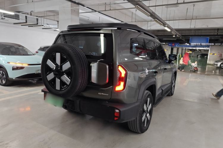 Used Deepal G318 2024 Four-Wheel-Drive Air Suspension Model Rear Right 45 Deg