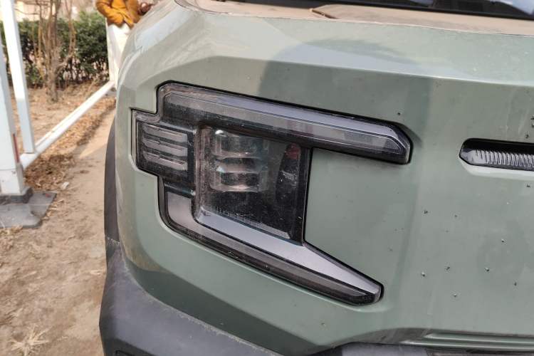 Used Deepal G318 2024 Four-Wheel Drive Comfort Edition Right Front Headlight