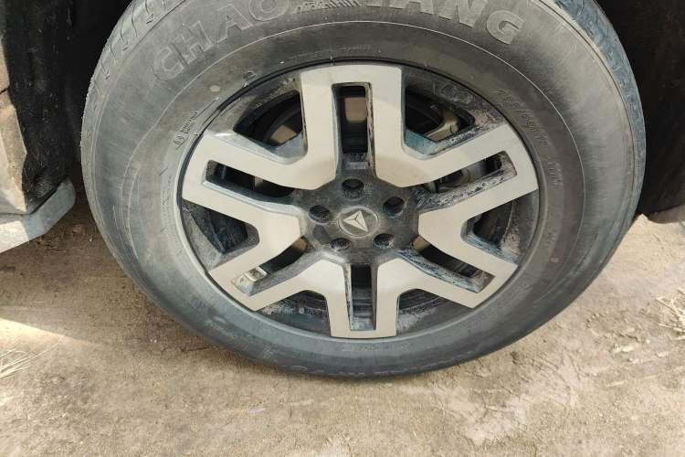Used Deepal G318 2024 Four-Wheel Drive Comfort Edition Right Front Wheel Hub
