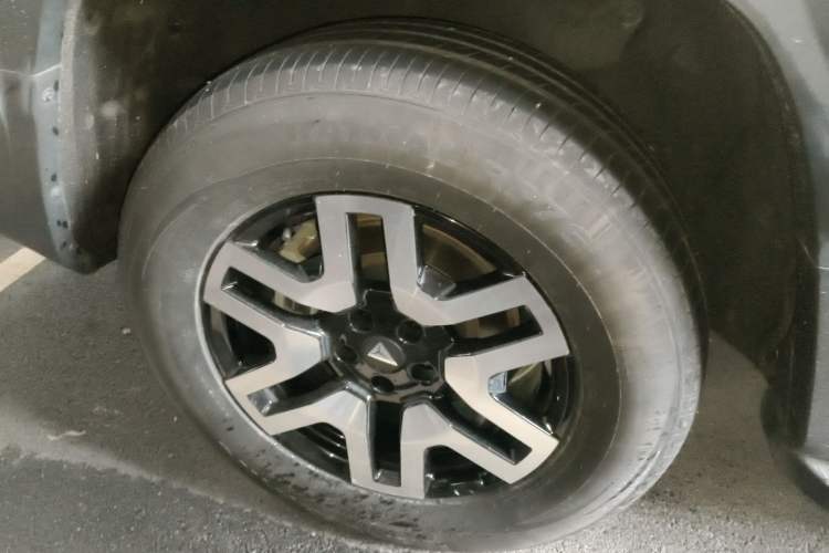 Used Deepal G318 2024 Four-Wheel Drive Comfort Edition Right Rear Wheel Hub