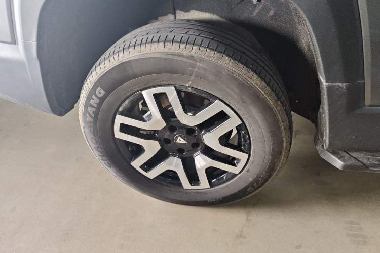 Used Deepal G318 2024 Two-Wheel Drive Air Suspension Version Right Rear Wheel Hub