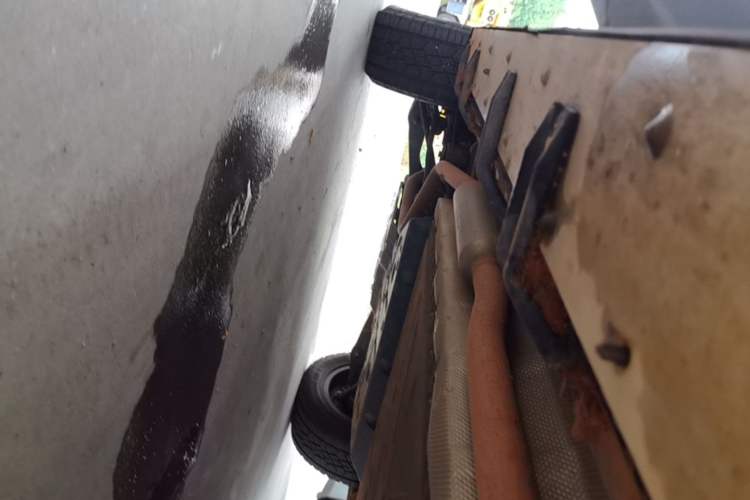 Used Deepal G318 2024 Four-Wheel-Drive Air Suspension Model Right Side Sill