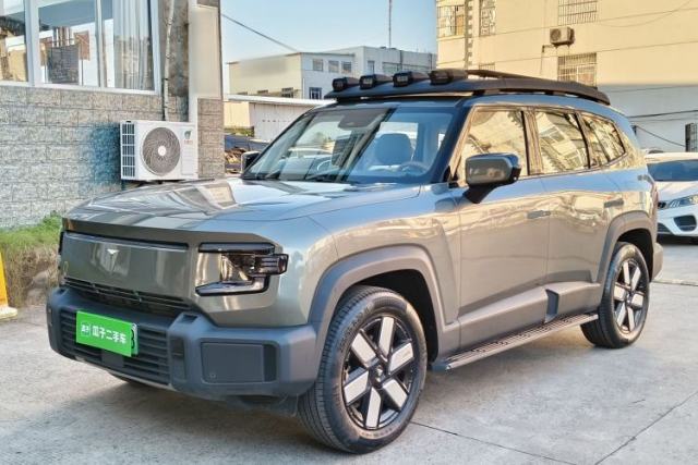 Used Deepal G318 2024 Four-Wheel-Drive Air Suspension Model