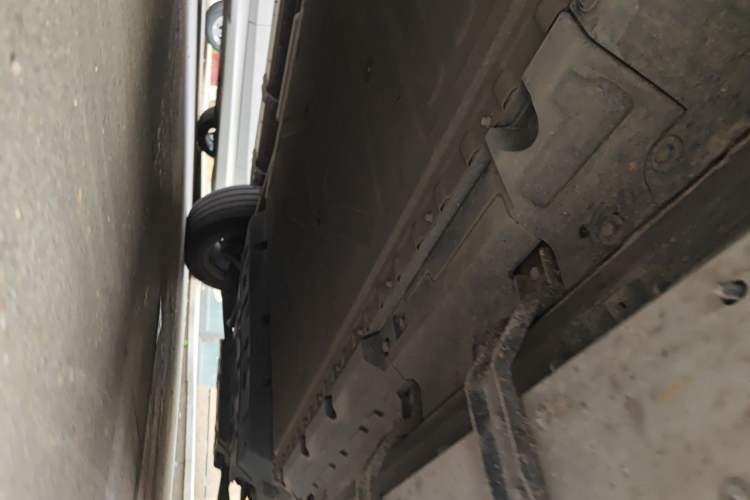 Used Deepal G318 2024 Four-Wheel-Drive Air Suspension Model Chassis Front Left