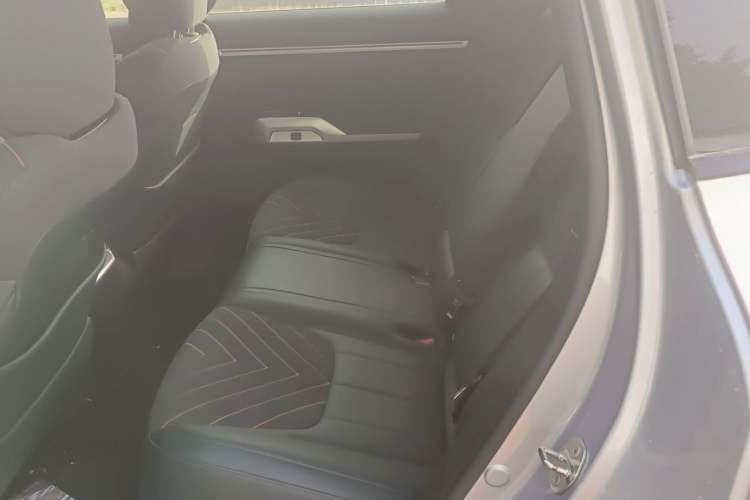 Used Deepal G318 2024 Four-Wheel Drive Comfort Edition Interior 4