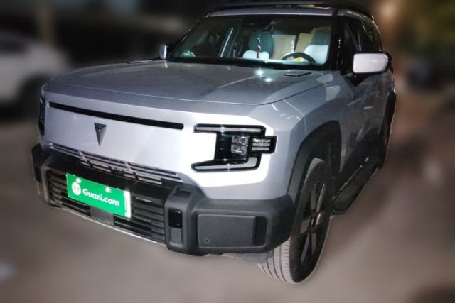 Used Deepal G318 2024 Four-Wheel-Drive Air Suspension Model