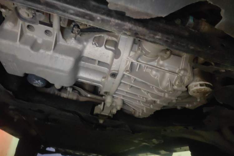 Used Deepal G318 2024 Four-Wheel-Drive Air Suspension Model Chassis Front