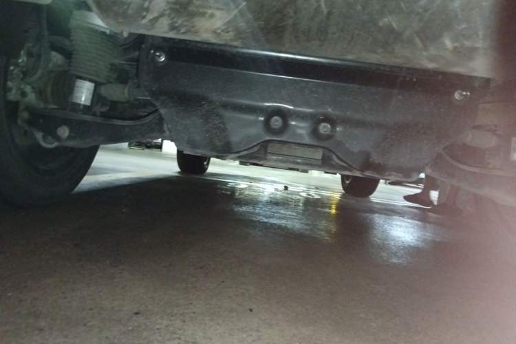 Used Deepal G318 2024 Four-Wheel-Drive Air Suspension Model Chassis Rear
