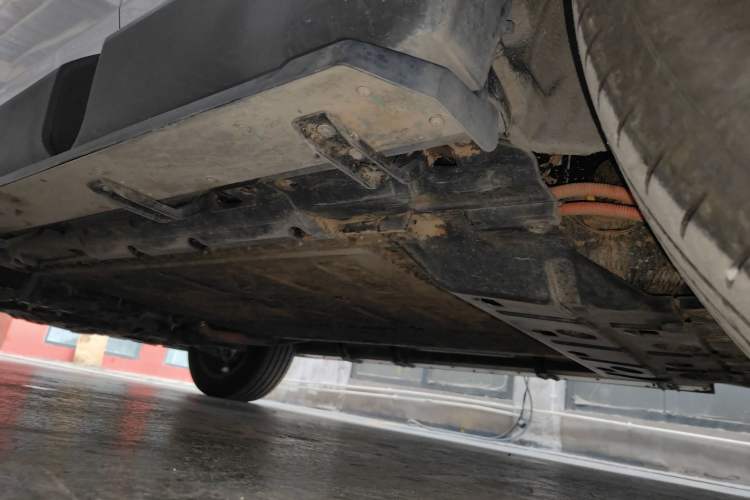 Used Deepal G318 2024 Four-Wheel-Drive Air Suspension Model Chassis Rear Left
