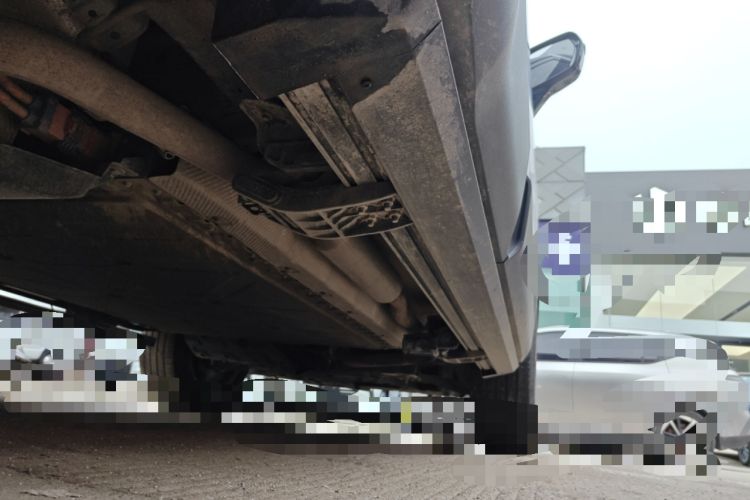 Used Deepal G318 2024 Four-Wheel-Drive Air Suspension Model Chassis Rear Right