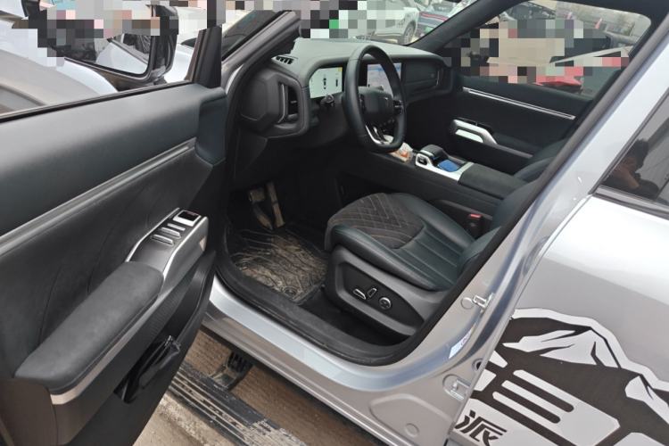 Used Deepal G318 2024 Four-Wheel-Drive Air Suspension Model Driver Seat