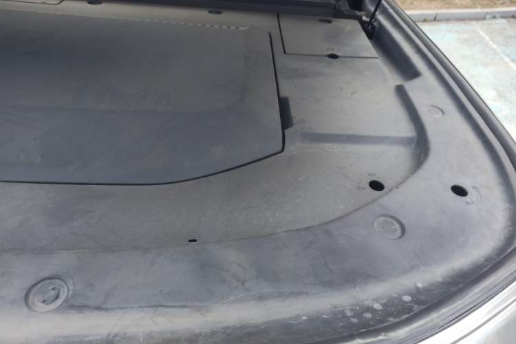Used Deepal G318 2024 Four-Wheel Drive Comfort Edition Engine Bay Left