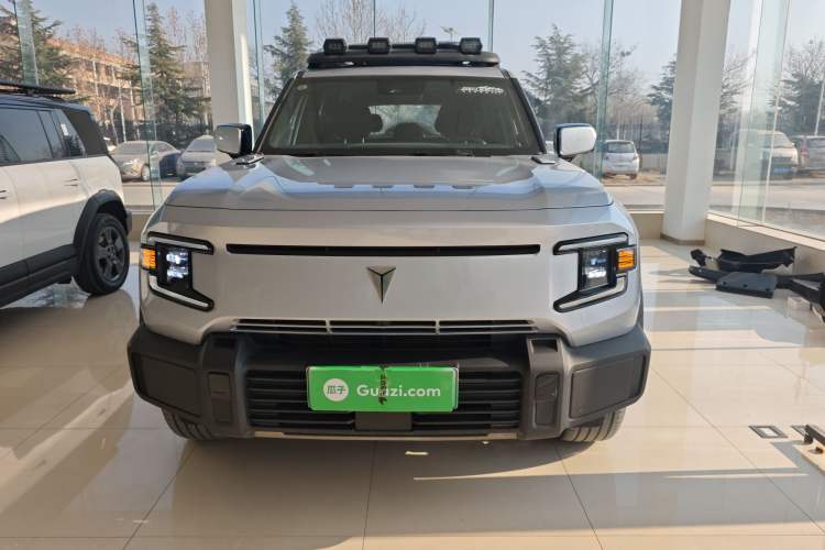 Used Deepal G318 2024 Four-Wheel-Drive Air Suspension Model Exterior 1