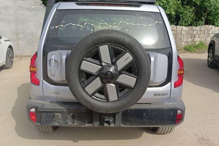 Used Deepal G318 2024 Four-Wheel-Drive Air Suspension Model Exterior 3