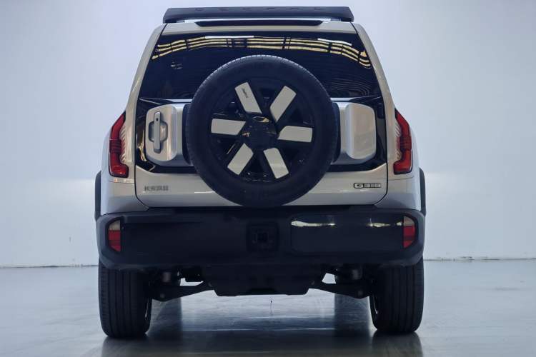 Used Deepal G318 2024 Four-Wheel-Drive Air Suspension Model Exterior 4
