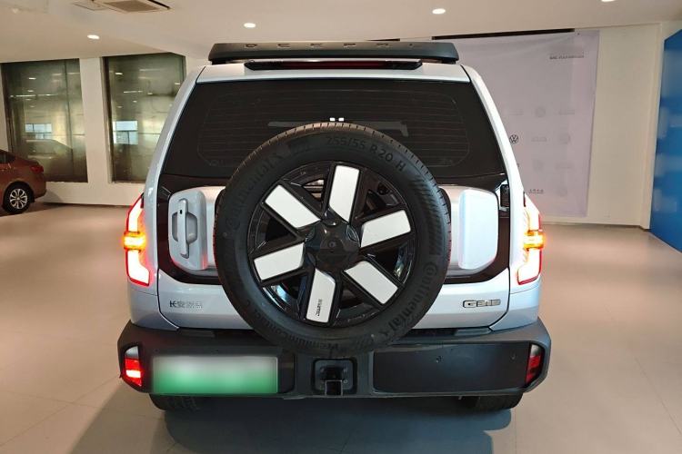 Used Deepal G318 2024 Four-Wheel-Drive Air Suspension Model Exterior 4
