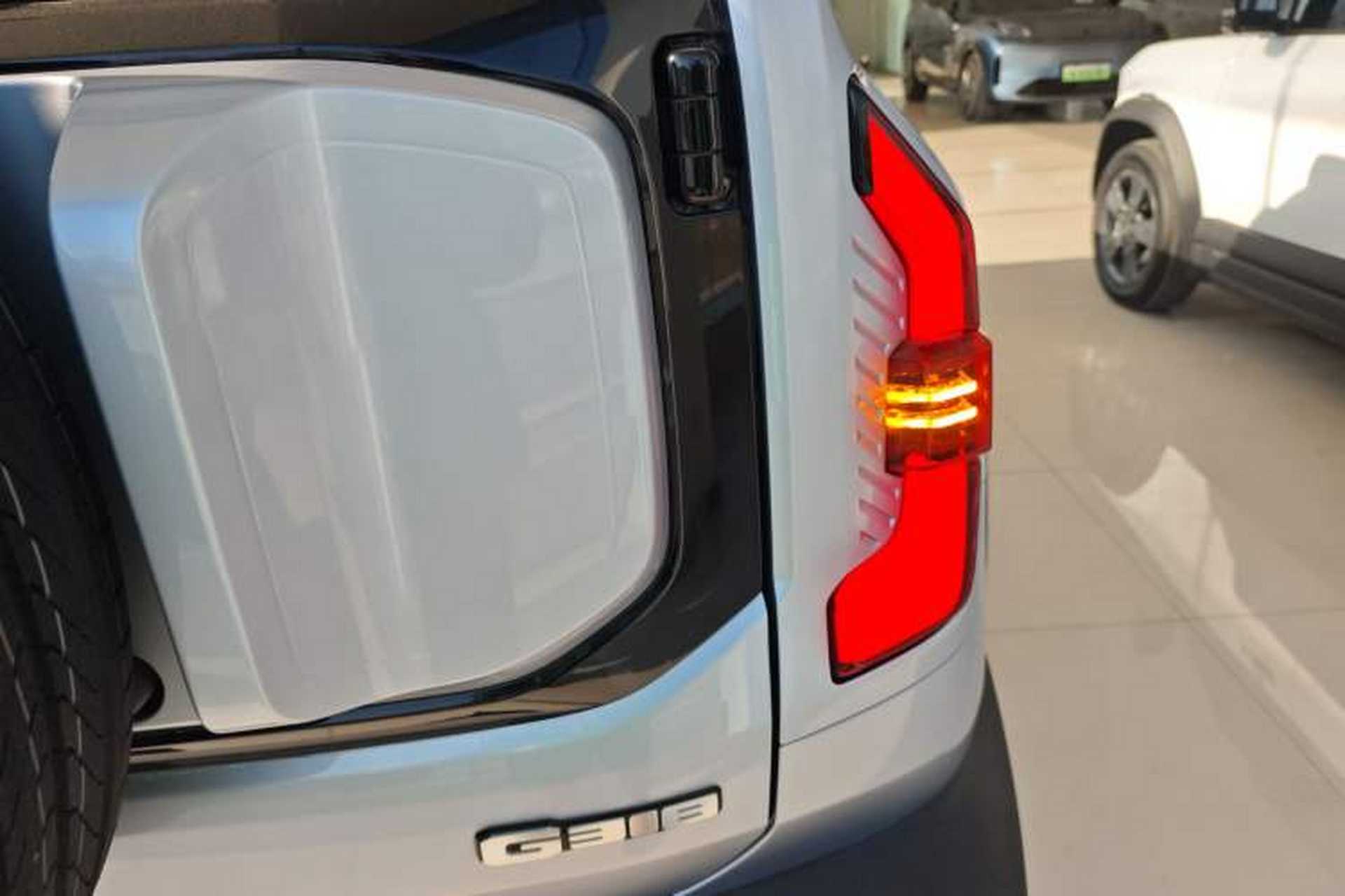 Used Deepal G318 2024 Four-Wheel-Drive Air Suspension Model Exterior 6