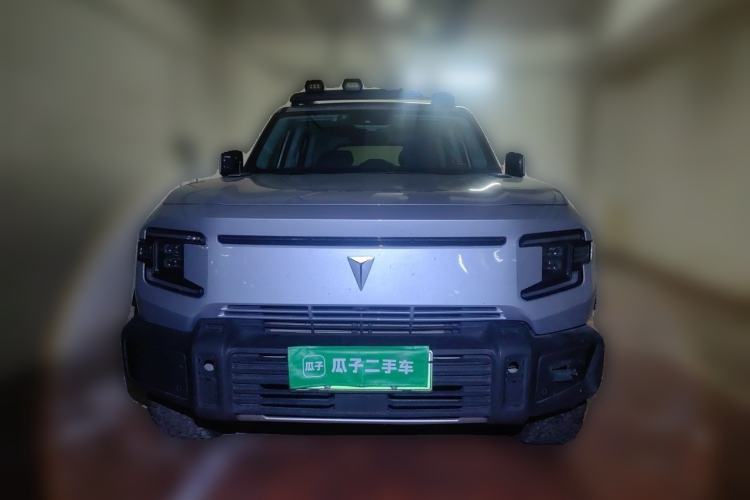 Used Deepal G318 2024 Four-Wheel-Drive Air Suspension Model Front