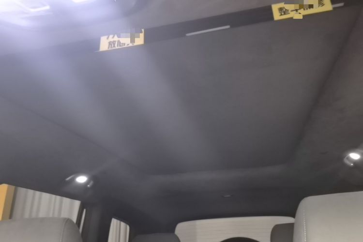 Used Deepal G318 2024 Four-Wheel-Drive Air Suspension Model Headliner