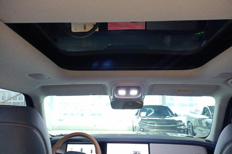 Used Deepal G318 2024 Four-Wheel-Drive Air Suspension Model Headliner