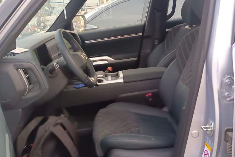 Used Deepal G318 2024 Four-Wheel-Drive Air Suspension Model Interior 4