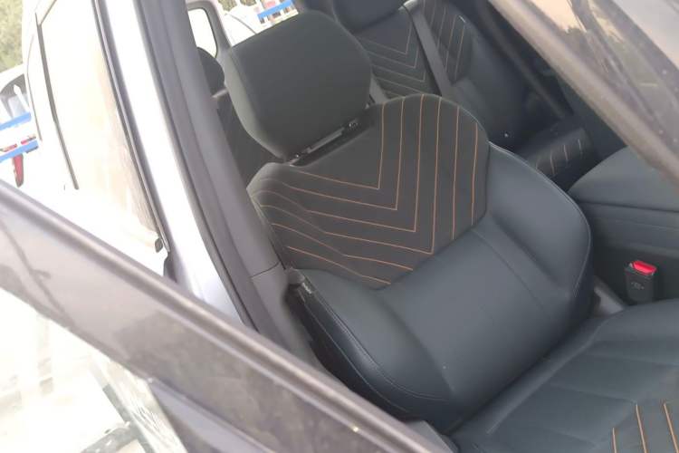 Used Deepal G318 2024 Four-Wheel-Drive Air Suspension Model Interior 7