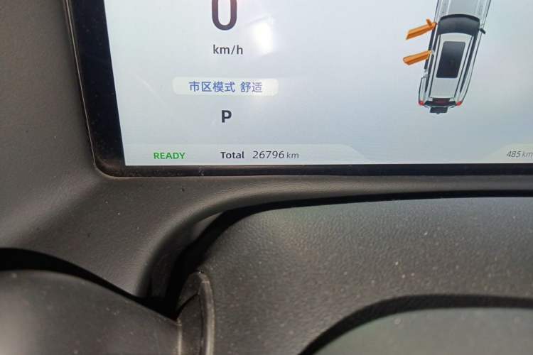 Used Deepal G318 2024 Four-Wheel-Drive Air Suspension Model Odometer Close Up