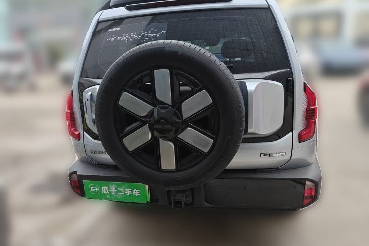 Used Deepal G318 2024 Four-Wheel-Drive Air Suspension Model Rear