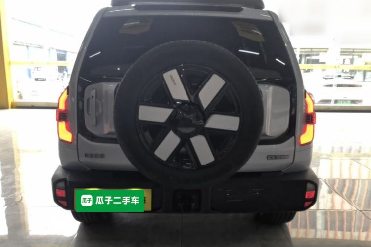Used Deepal G318 2024 Four-Wheel-Drive Air Suspension Model Rear