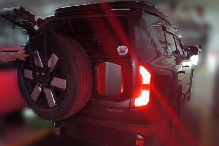 Used Deepal G318 2024 Four-Wheel-Drive Air Suspension Model Rear Right 45 Deg
