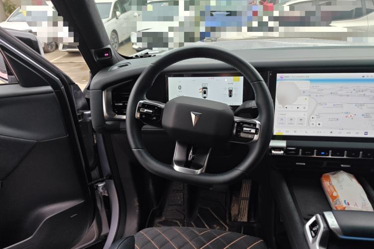 Used Deepal G318 2024 Four-Wheel-Drive Air Suspension Model Steering Wheel