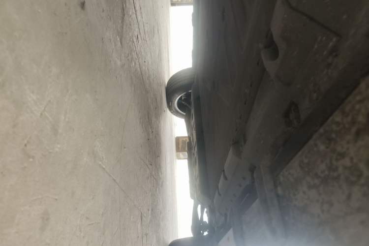 Used Deepal G318 2024 Four-Wheel-Drive Air Suspension Model Chassis Front Left