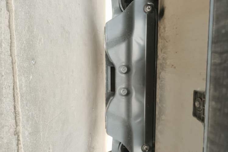 Used Deepal G318 2024 Four-Wheel-Drive Air Suspension Model Chassis Rear